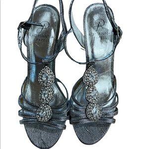 NWOT Adrianna Papell wedge heels